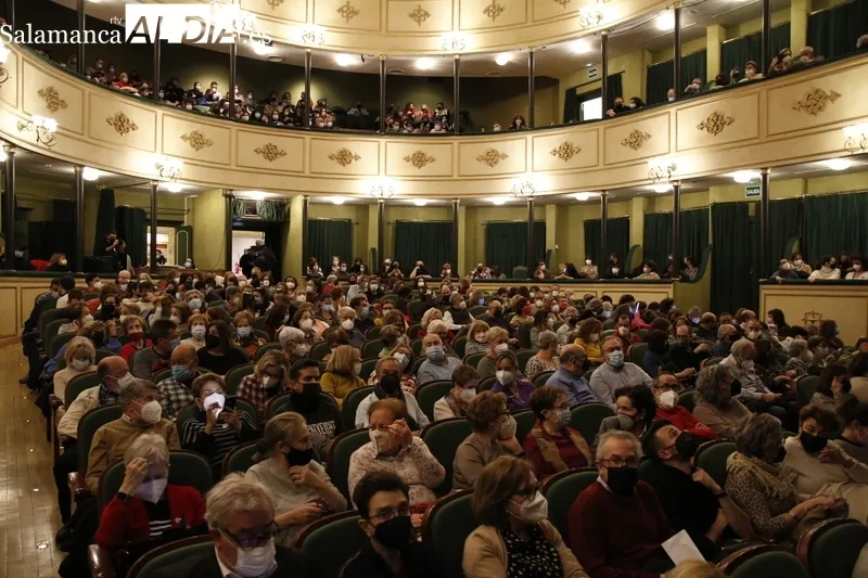 Estreno en el Teatro Liceo de '5 segundos, 120 kilos'. Fotos: David Sañudo