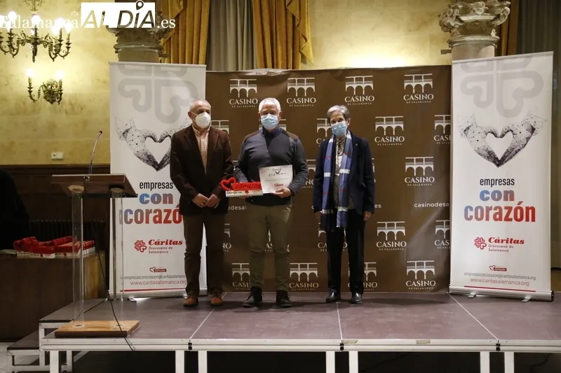 Foto 9 - C&aacute;ritas Salamanca reconoce el compromiso de las 'Empresas con Coraz&oacute;n' 