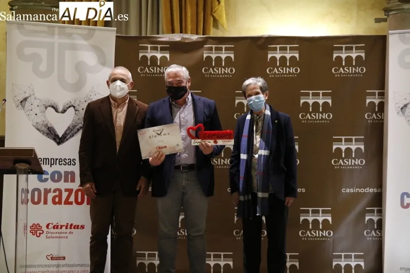 Foto 8 - C&aacute;ritas Salamanca reconoce el compromiso de las 'Empresas con Coraz&oacute;n' 