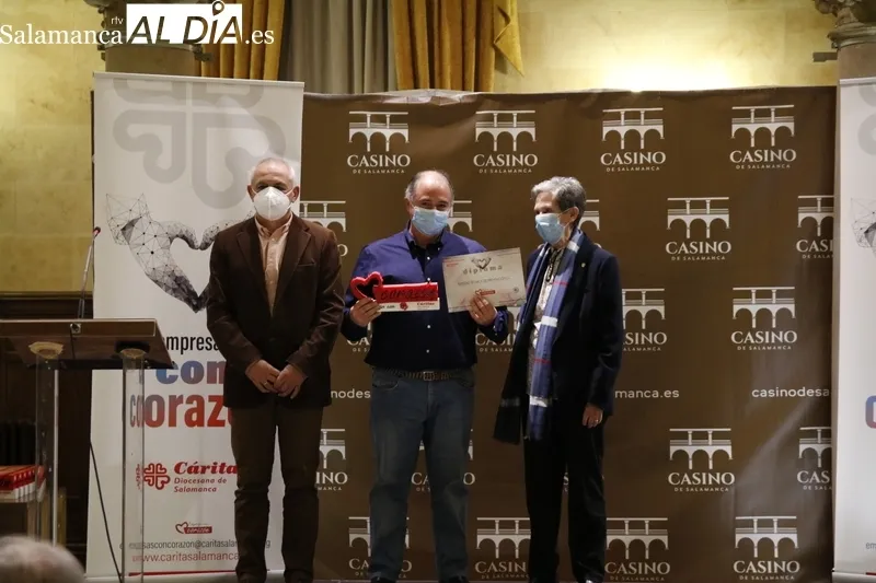 Foto 7 - C&aacute;ritas Salamanca reconoce el compromiso de las 'Empresas con Coraz&oacute;n' 