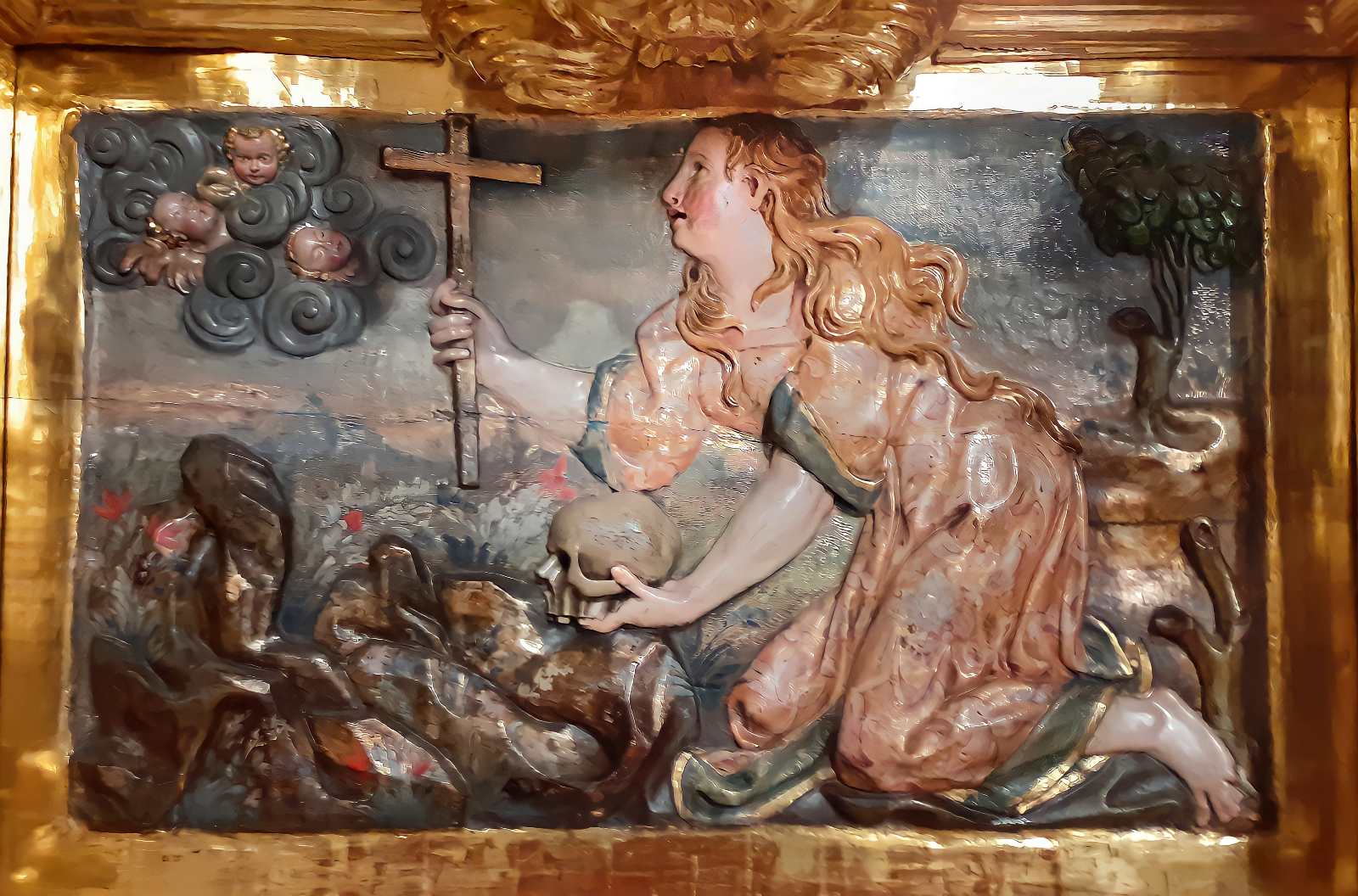 Relieve barroco de María Magdalena, Museo de Pintura Medieval y Convento de Santa Clara