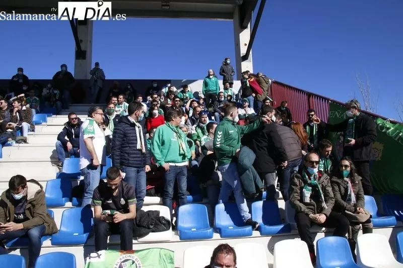 Galería de imágenes de la afición del Racing de Santander / Fotos: David Sañudo
