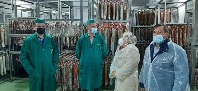 Visita institucional de la subdelegada del Gobierno, Encarnación Pérez, a Frades de la Sierra - Subd. Gobierno en Salamanca