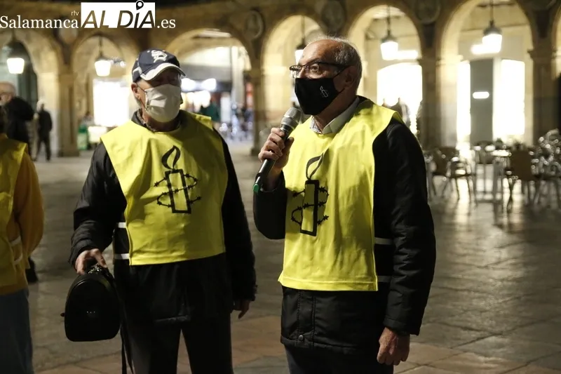 Acto de Amnistía Internacional Salamanca contra la violencia de género. Fotos: David Sañudo