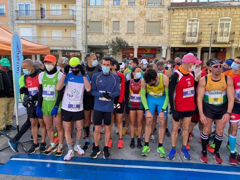 Foto 5 - Javier Montero y Gema Mart&iacute;n se imponen en la Media Marat&oacute;n de Guijuelo