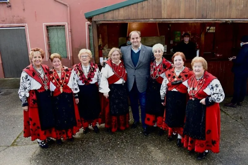 Última jornada de matanza en Guijuelo dedicada a las cofradías gastronómicas
