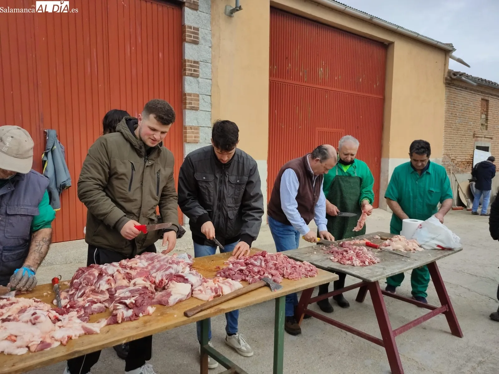 Villar de Gallimazo ha celebrado su 10ª Matanza Típica 