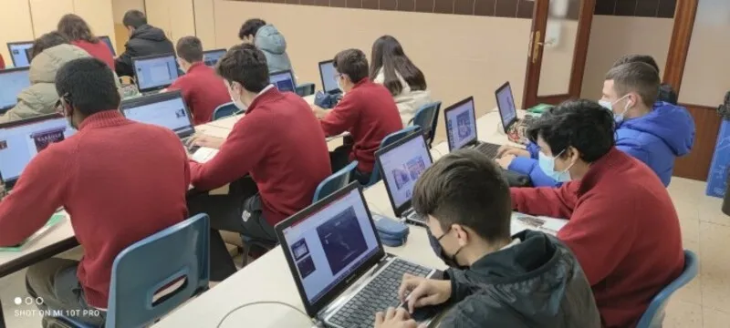 Alumnos de 3º de la ESO del Colegio San Juan Bosco