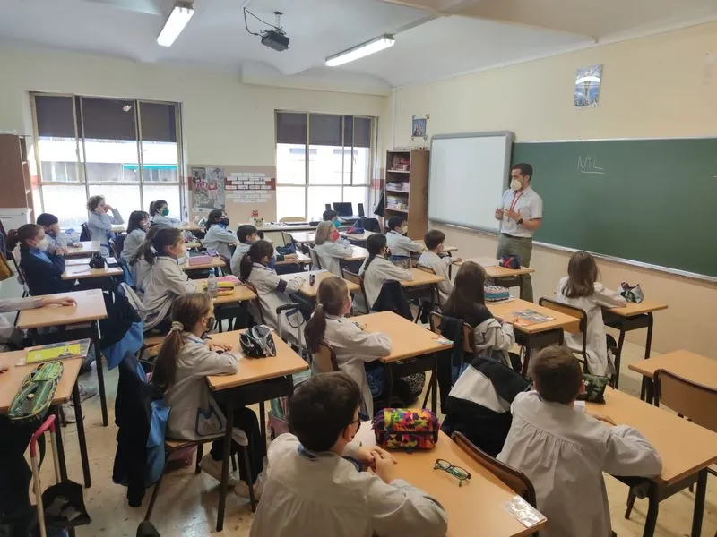 Charla sobre el Servicio de Emergencias 112 en el colegio San Juan Bosco