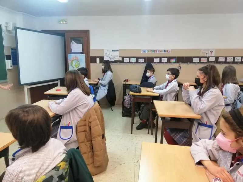Taller de queso con los alumnos de Segundo de Primaria y taller de gestión emocional con los alumnos de Sexto de Primaria