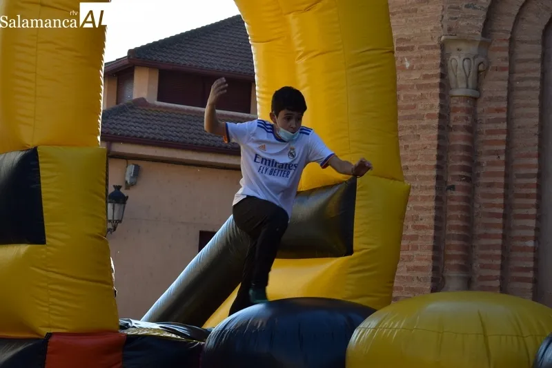 Foto 8 - Hinchables para celebrar el Carnaval en Alba de Tormes