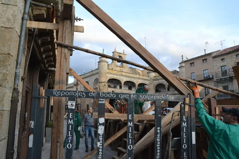 Foto 2 - La gran sinfon&iacute;a precarnavalera del martilleo de puntas est&aacute; de vuelta