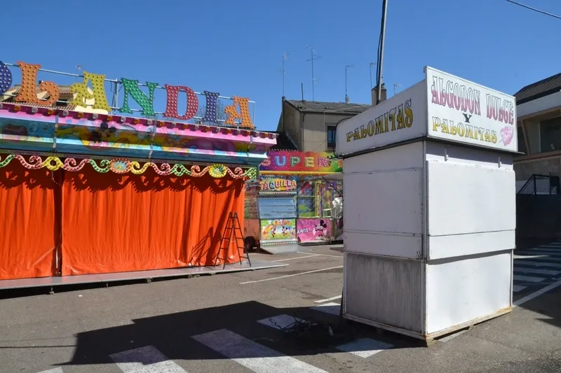 Foto 5 - Instaladas las &uacute;ltimas atracciones infantiles