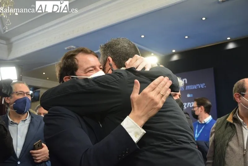 Foto 13 - El PP gana las elecciones auton&oacute;micas: "Vamos a tener un gobierno fuerte para hacer crecer esta tierra"