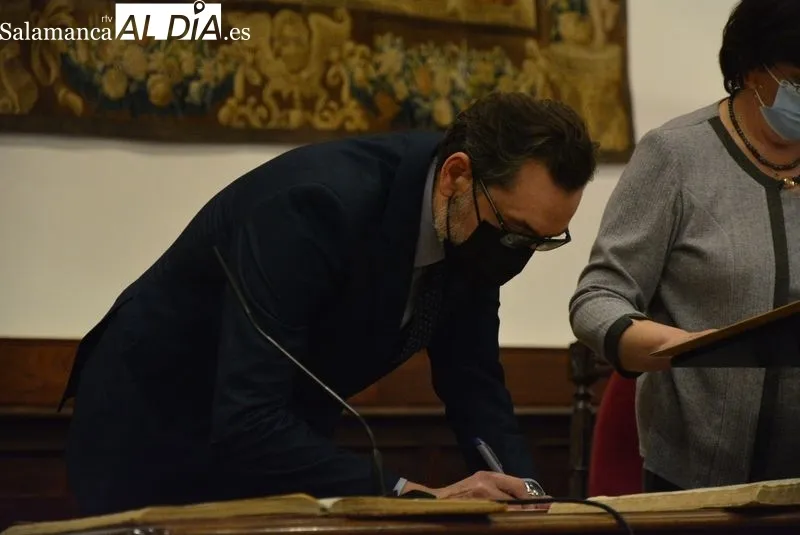 Toma de posesión  de los nuevos cargos académicos y del personal docente e investigador de la Universidad de Salamanca | Fotos: Vanesa Martins