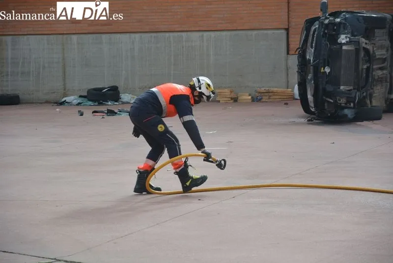 Bomberos de Salamanca en diferentes puestos | Foto: Vanesa Martins