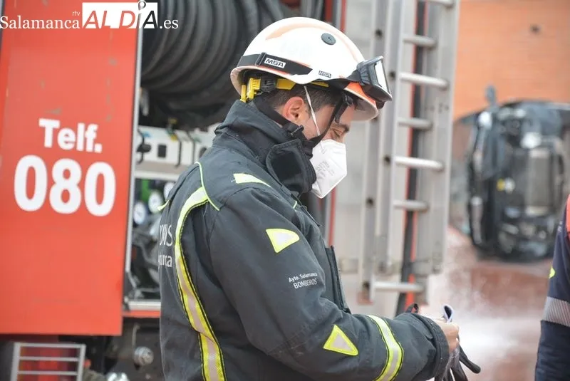 Bomberos de Salamanca en diferentes puestos | Foto: Vanesa Martins
