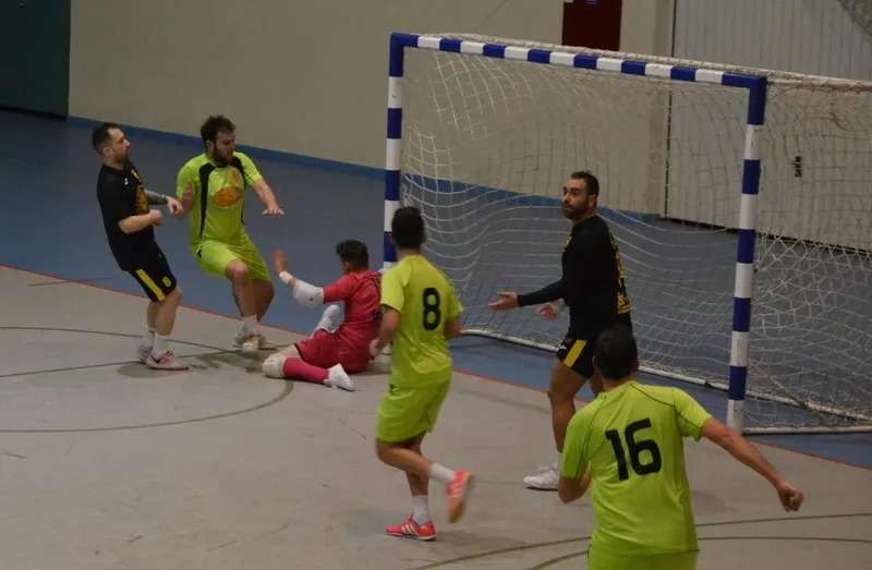 Foto 11 - El Mir&oacute;briga Futsal sufre hasta el &uacute;ltimo segundo pero se coloca como l&iacute;der en solitario