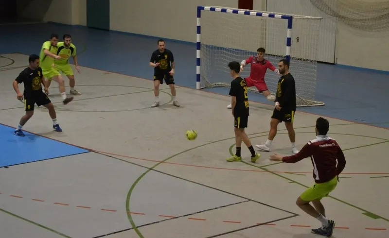 Foto 8 - El Mir&oacute;briga Futsal sufre hasta el &uacute;ltimo segundo pero se coloca como l&iacute;der en solitario
