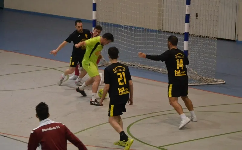 Foto 7 - El Mir&oacute;briga Futsal sufre hasta el &uacute;ltimo segundo pero se coloca como l&iacute;der en solitario