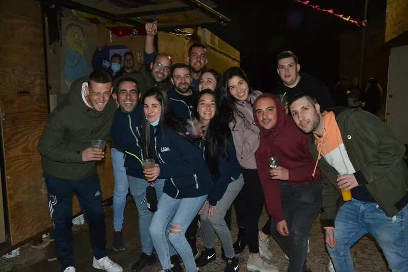 Foto 8 - Las casetas del Paseo Fernando Arrabal tambi&eacute;n viven su noche inaugural
