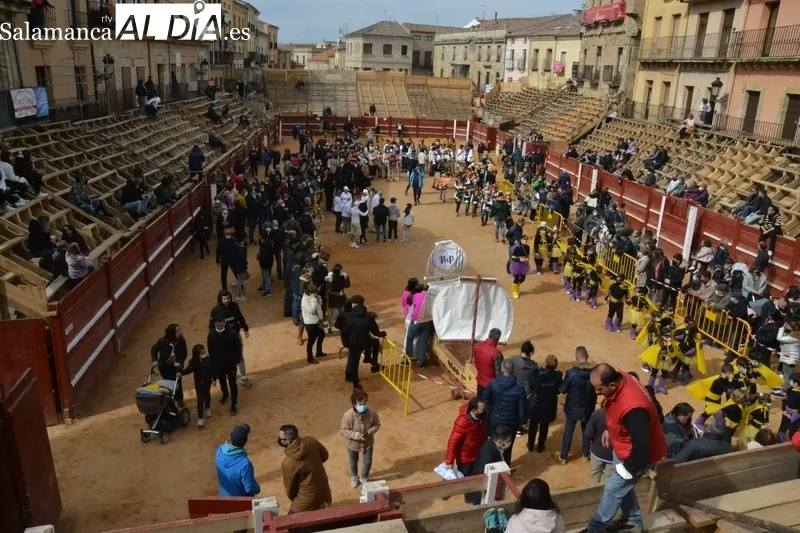 Foto 8 - Misioneras-Santa Teresa se lanza a la aventura del Carnaval 2022