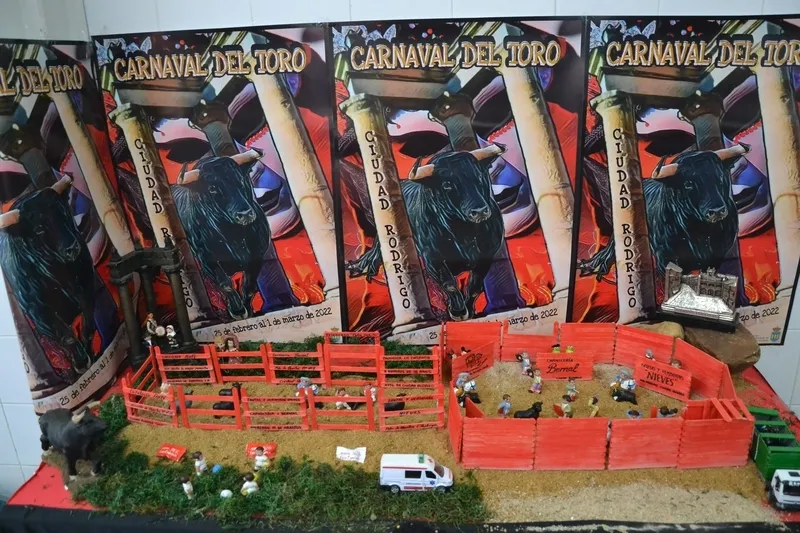 Foto 6 - El Mercado de Abastos da el pistoletazo a los encierros carnavaleros