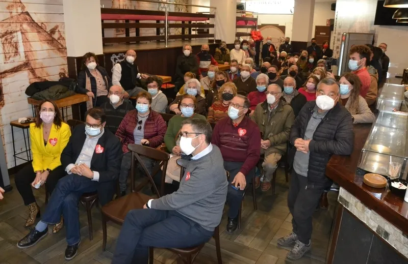 Foto 4 - El &uacute;nico lehendakari no nacionalista, Patxi L&oacute;pez, se acerca a Ciudad Rodrigo al hilo del 13F