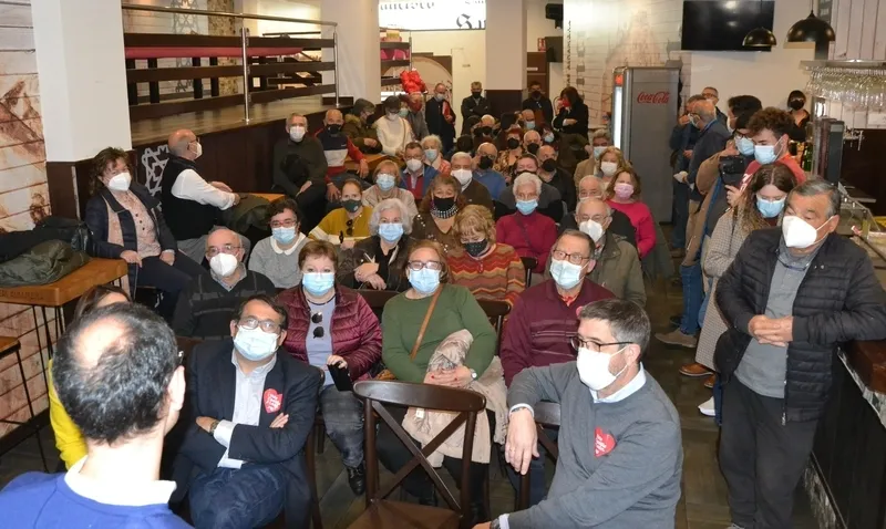 Foto 3 - El &uacute;nico lehendakari no nacionalista, Patxi L&oacute;pez, se acerca a Ciudad Rodrigo al hilo del 13F