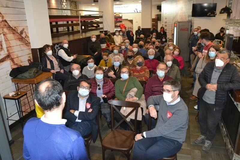 Foto 2 - El &uacute;nico lehendakari no nacionalista, Patxi L&oacute;pez, se acerca a Ciudad Rodrigo al hilo del 13F