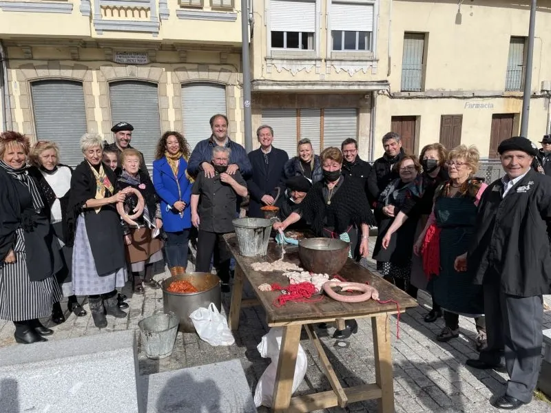 Foto 2 - Guijuelo cierra el intenso fin de semana chacinero con la fiesta del mondongo