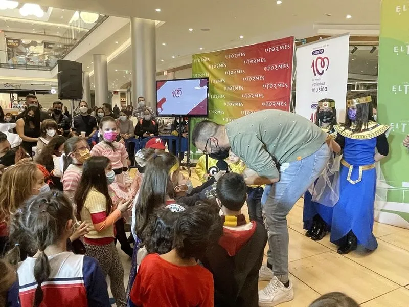 Foto 4 - El CC El Tormes celebra su gran fiesta de carnaval