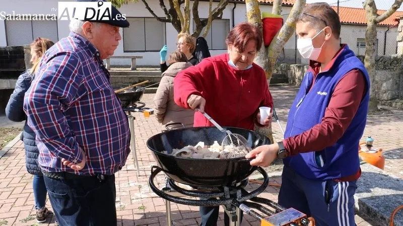 Matanza tradicional en Cipérez / CORRAL