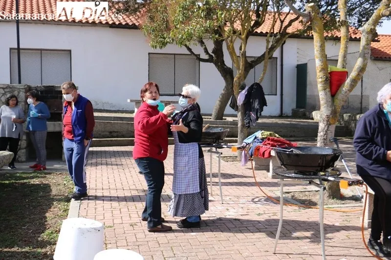 Matanza tradicional en Cipérez / CORRAL