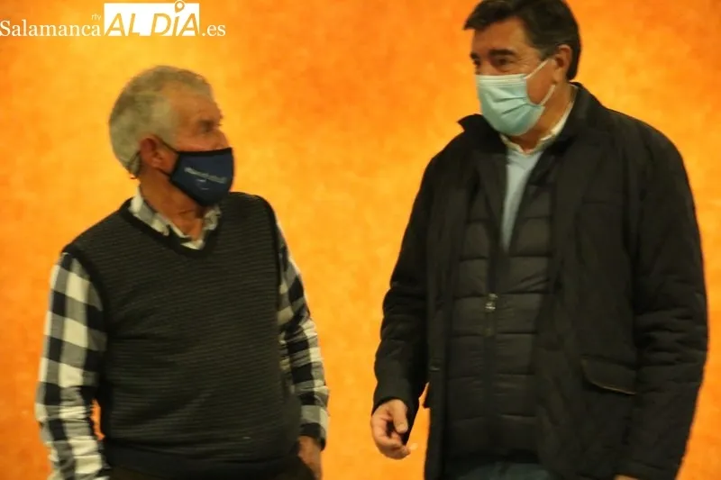 Acto electoral del PP en Vitigudino con Alfonso Fernández Mañueco / CORRAL