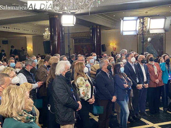 Foto 8 - El PP gana las elecciones auton&oacute;micas: "Vamos a tener un gobierno fuerte para hacer crecer esta tierra"