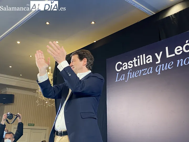 Foto 4 - El PP gana las elecciones auton&oacute;micas: "Vamos a tener un gobierno fuerte para hacer crecer esta tierra"