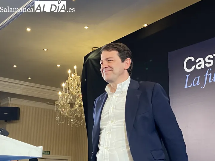 Foto 3 - El PP gana las elecciones auton&oacute;micas: "Vamos a tener un gobierno fuerte para hacer crecer esta tierra"