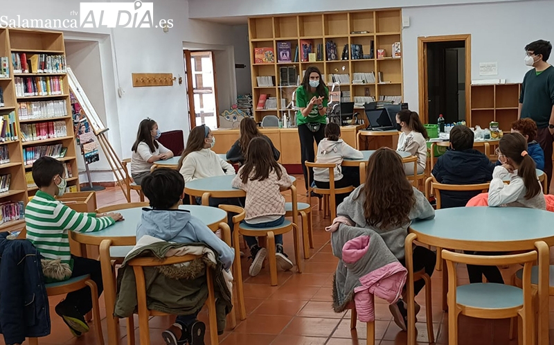 Cierre con éxito de las actividades con motivo del Día internacional de la mujer y la niña en la ciencia bejar ayuntamiento igualdad adn escuelab