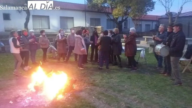 Los vecinos de Cipérez volvieron a celebrar el Jueves Merendero