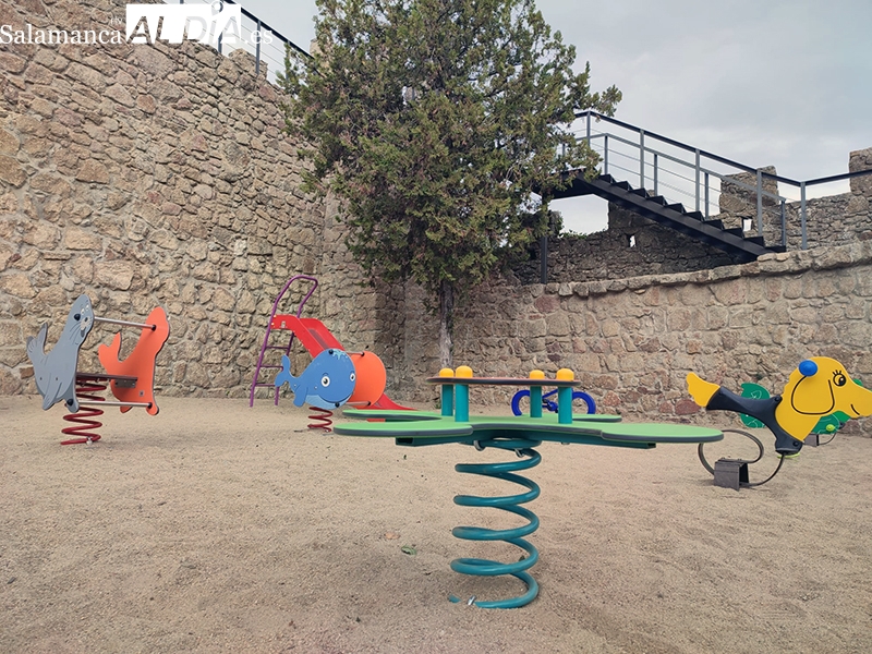 El parque de La Antigua cuenta con un nuevo espacio infantil 