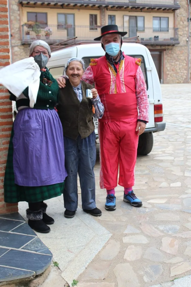 La Tora de Villanueva del Conde regresa a las calles de la localidad serrana - Ayto. Villanueva