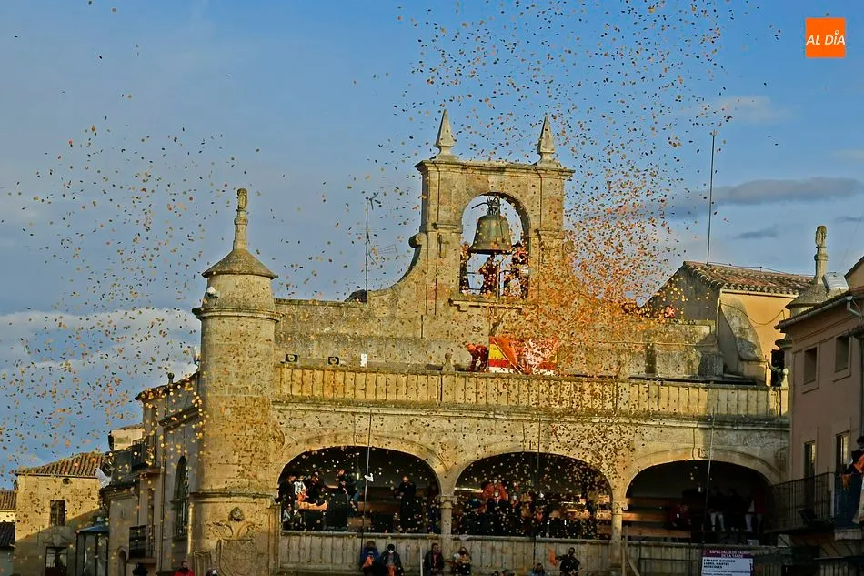 Foto 9 - Ciudad Rodrigo estalla de j&uacute;bilo con el regreso de su Carnaval del Toro
