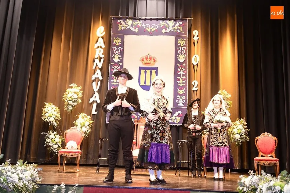 Foto 11 - Almeida abre oficialmente el Carnaval resaltando el &lsquo;enamoramiento&rsquo; de Mir&oacute;briga y Madrid