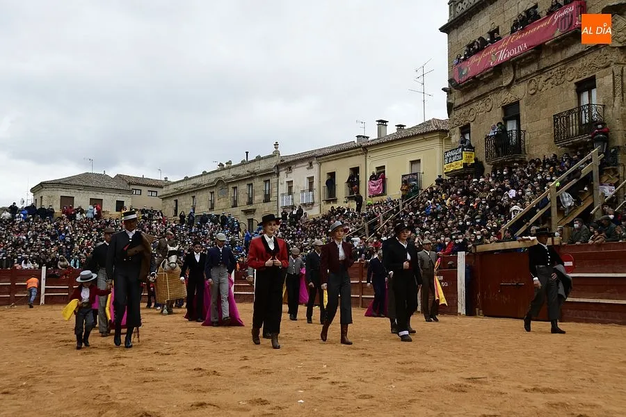 Momentos en el festival taurino del sábado de Carnaval/ Rep.Gráfico: Adrián M.Pastor
