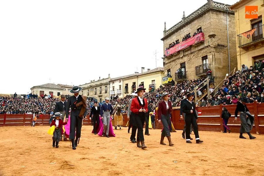 Momentos en el festival taurino del sábado de Carnaval/ Rep.Gráfico: Adrián M.Pastor