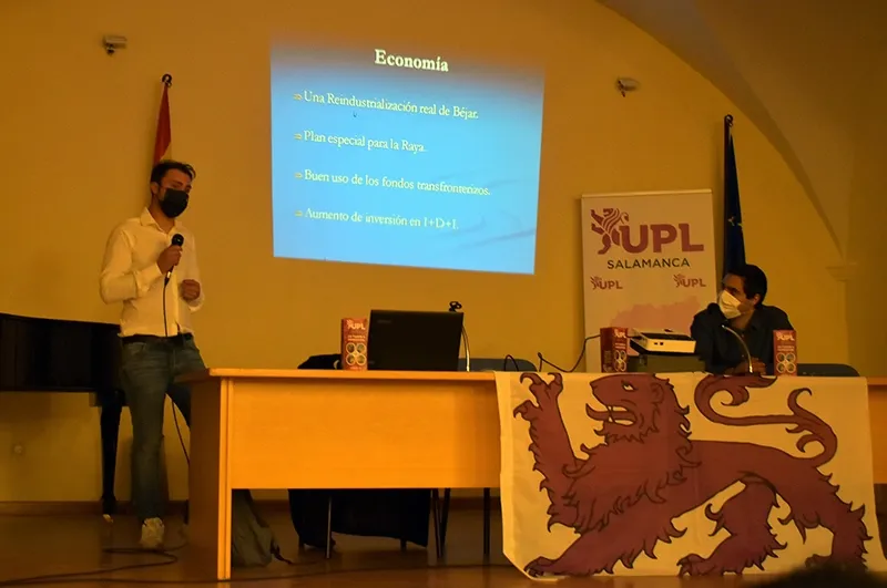 Foto 2 - Uni&oacute;n del Pueblo Leon&eacute;s presenta sus propuestas en B&eacute;jar