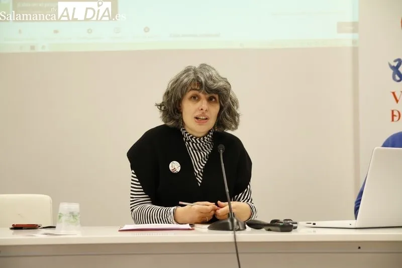 Presentación del libro `Joyas escogidas. Pequeñas (pero grandes) películas en español y en portugués´ resultante del Congreso de Cine dirigido por el CEB. Foto de David Sañudo