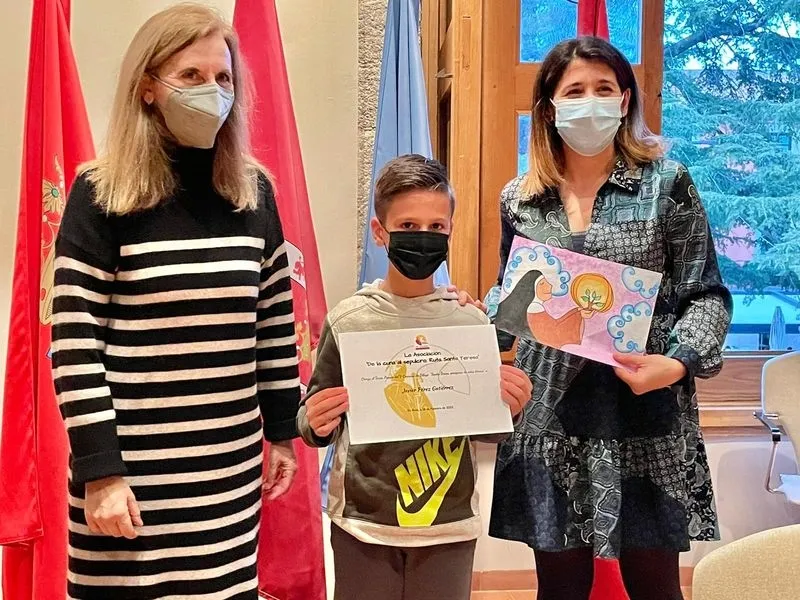 Foto 4 - Luc&iacute;a Acevedo y Javier P&eacute;rez, dos albenses premiados por la asociaci&oacute;n 'De la Cuna al Sepulcro'