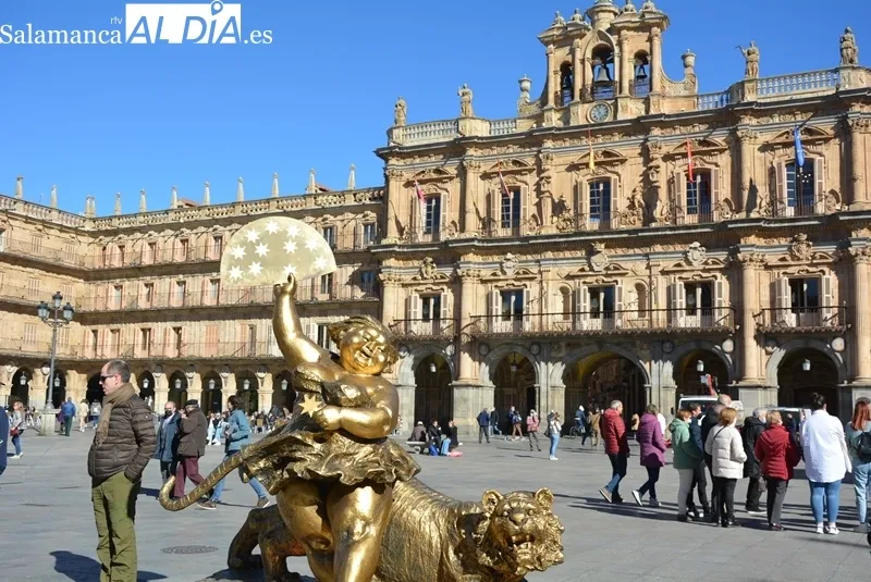 Nuevas esculturas de Xu Hongfei en Salamanca. Foto de Vanesa Martins
